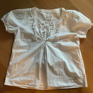 Odd Molly Blus  - Jättefin blus som tyvärr är förliten för mig💗💗 Skriv vid frågor!
