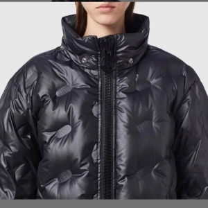 Dunjacka Diesel - Superfin dunjacka i nyskick! XS men passar upp till Medium pga oversized i storleken. 