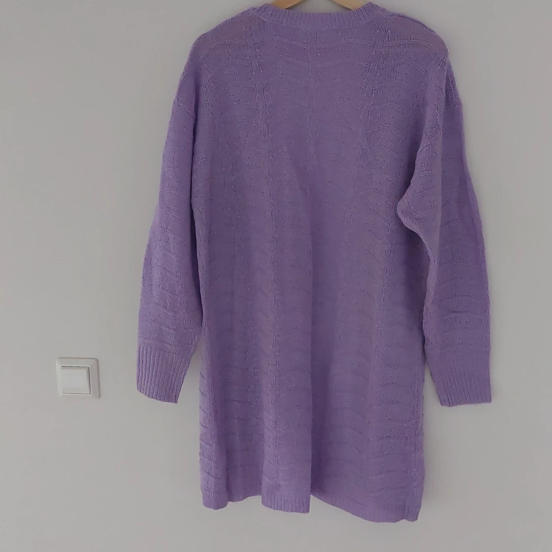 Ljuslila stickad kofta från Kaffe - 90