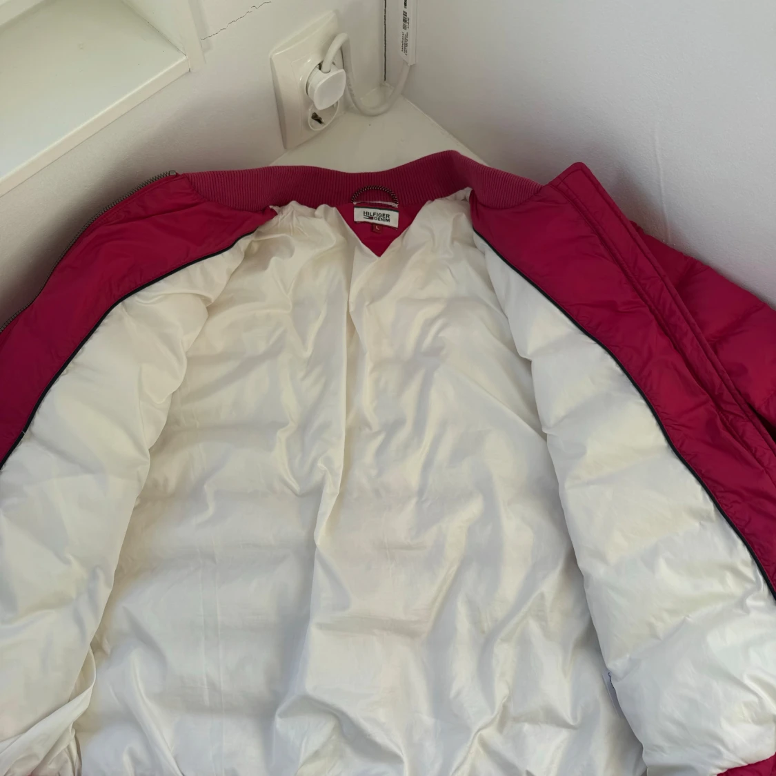 Elegans Tommy Hilfiger jacka - 92