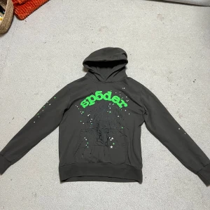 Spider hoodie  - Sp5ider hoodie bra skick och så har knappt änvänt den