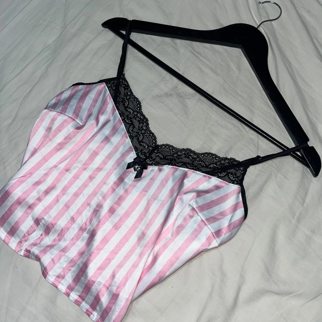 Söt randig spetstopp💞 - 2