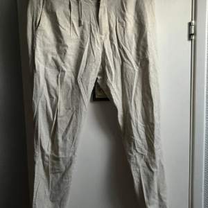 Linnebyxor från urban pioners  150kr+ frakt  Strl L 