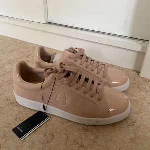 Fred Perry skor - Helt nya  Nypris 1299kr