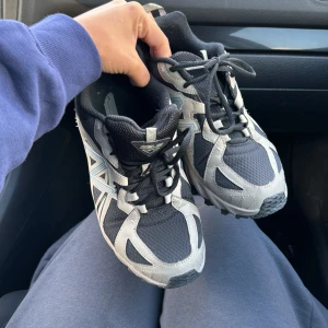 New Balance kengät, koko 39 - New balancen kengät koossa 39.