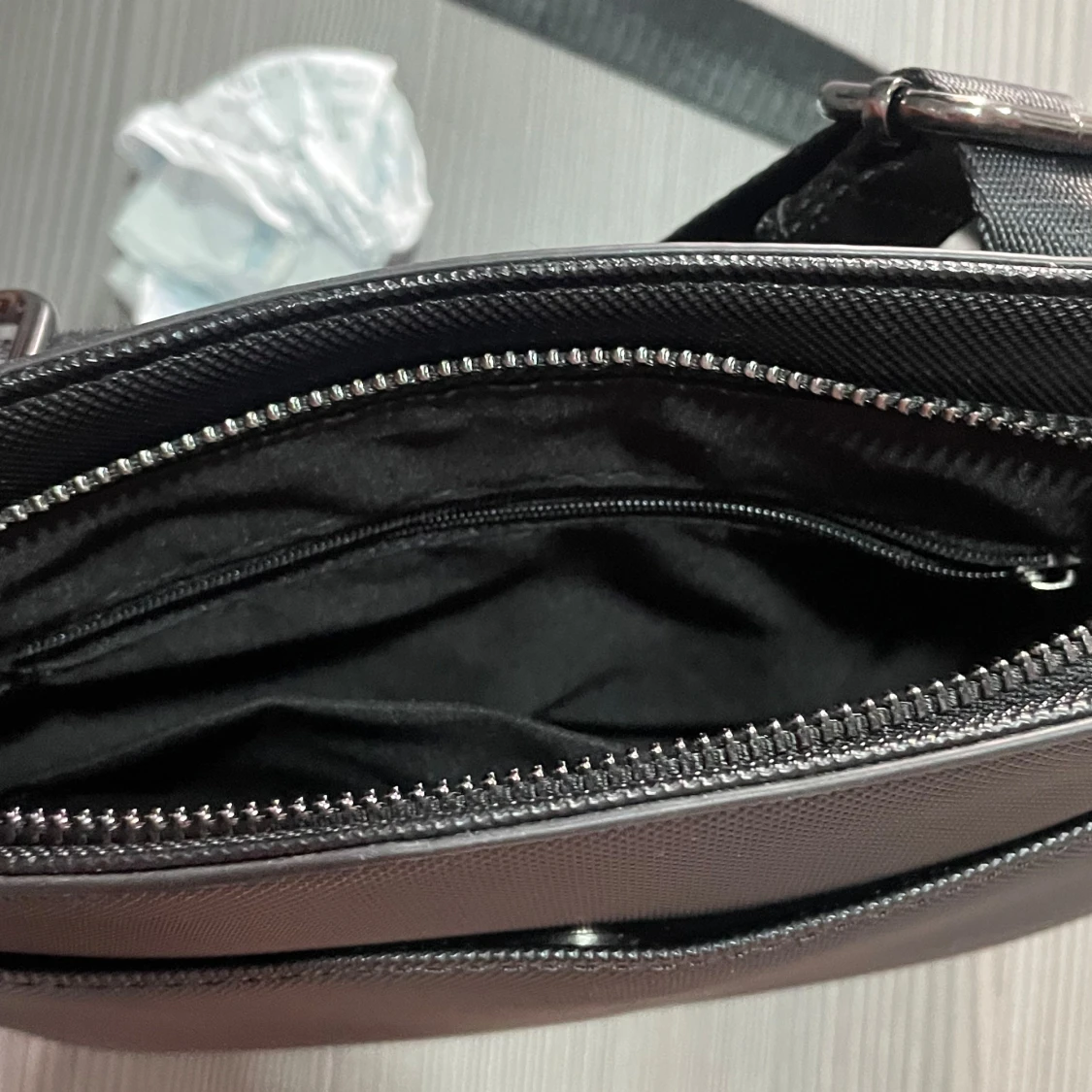 Lacoste axelväska - 90