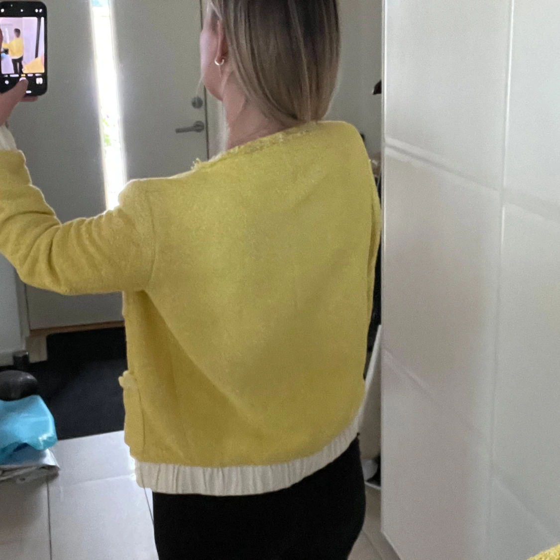 Gul jacka från Zara Basic - 90