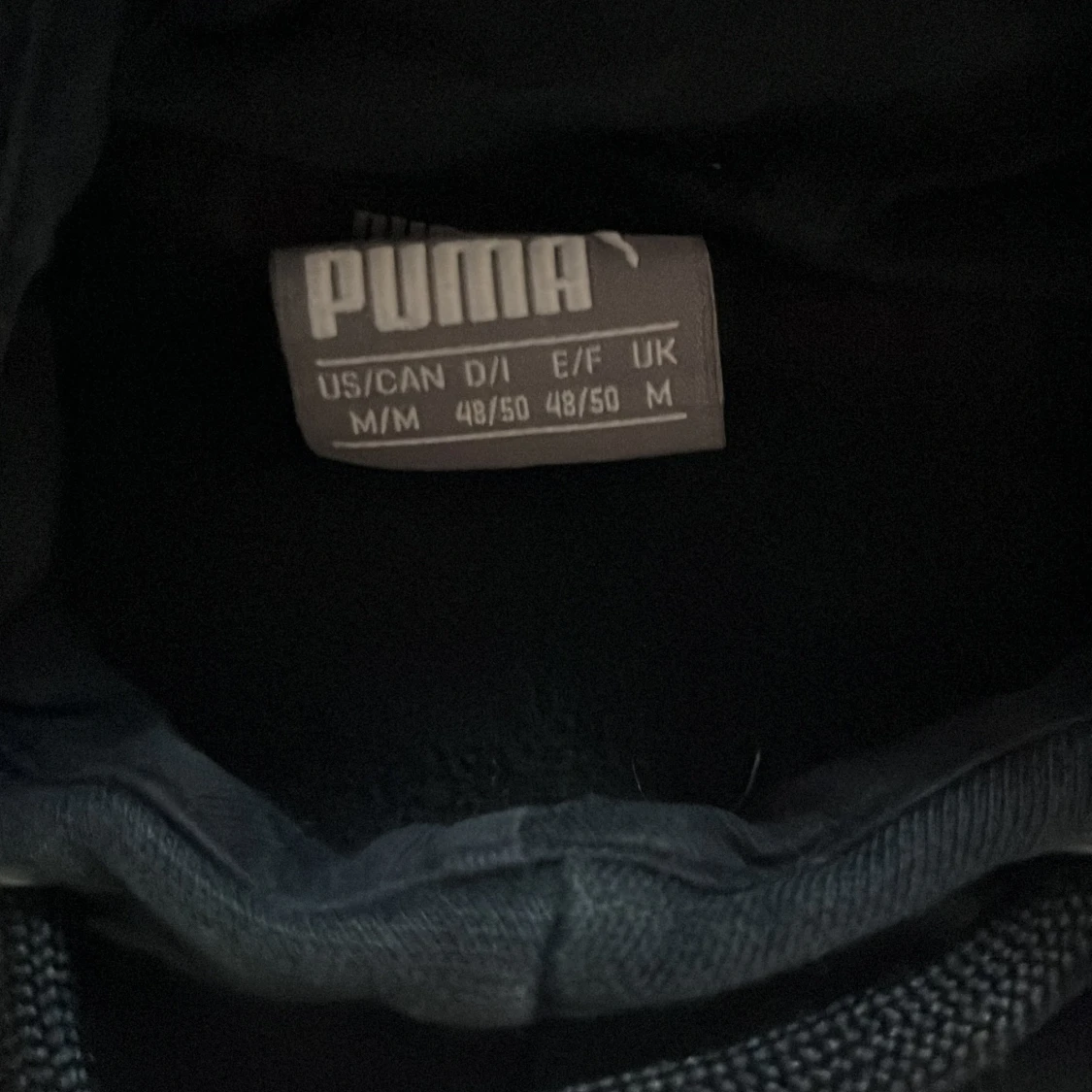 Svart hoodie från Puma - 91