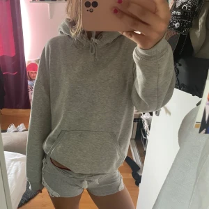 hoodie - basic hoodie!