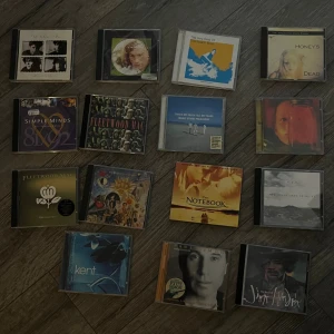 Flera CDn - 15 CD, 50kr/ st förutom (Alice in Chania: 70kr)