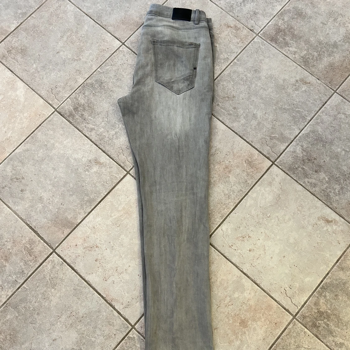 Gråa Bandit jeans - 90