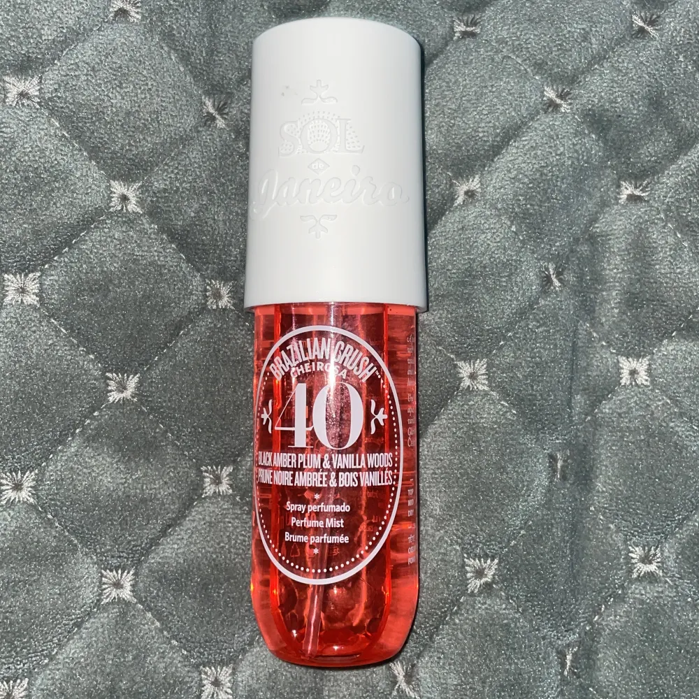 Sol de janerio bodymist nummer 40, mycket kvar❤️. Skönhet.