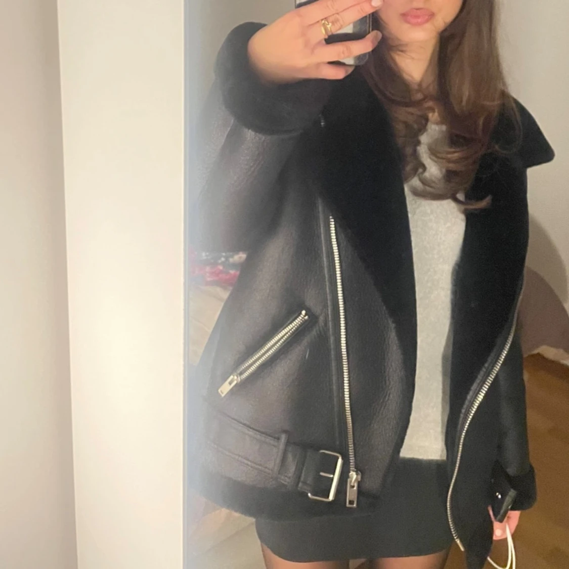 Svart skinnjacka med bälte - 91