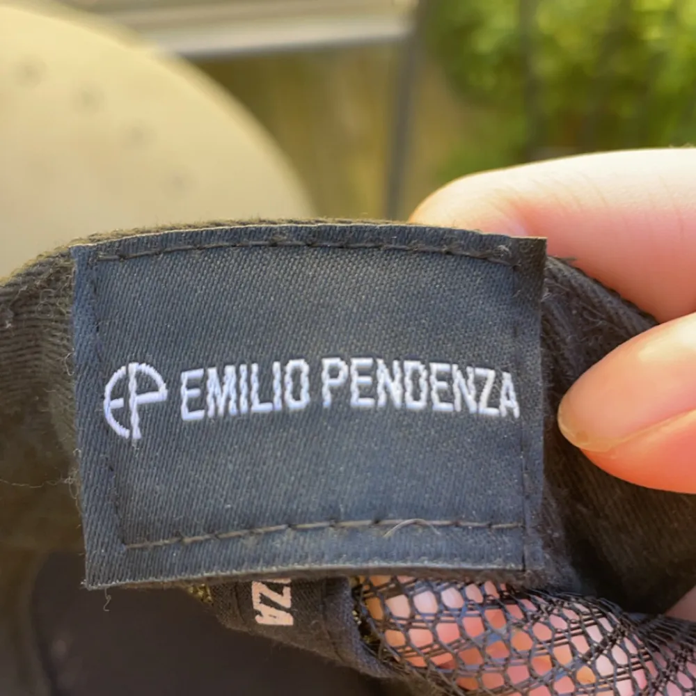 Säljer min Emilio pendenza keps för jag ej använder den längre den är i fint skick. Accessoarer.