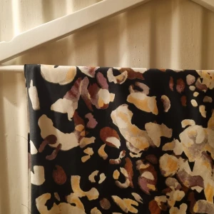 Midi kjol - Från lindex, superfint tyg som sitter fint på kroppen, storlek Xs