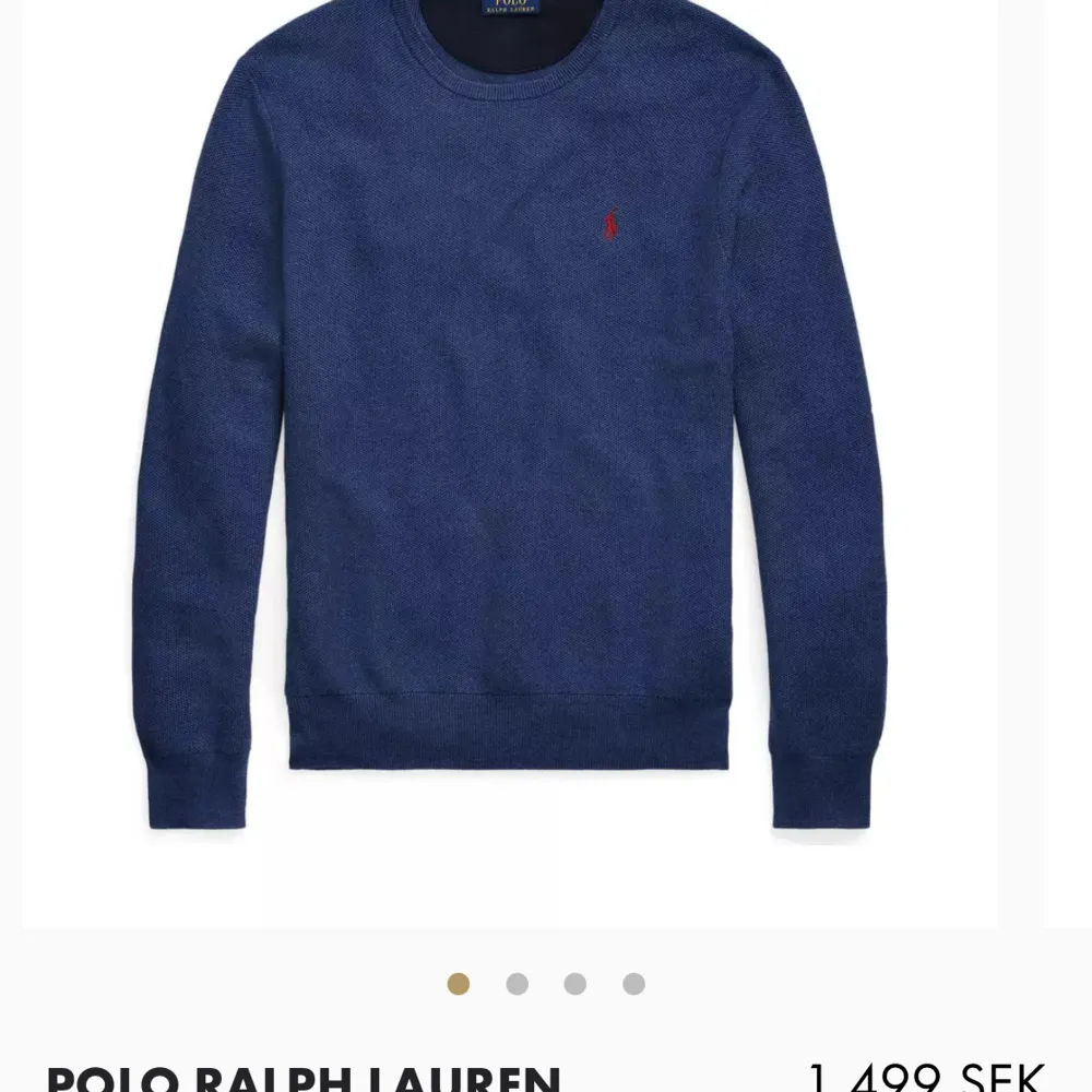 Snygg ralph lauren crewneck i pina cotton material! Passar inte mig så bra därför säljer jag! Nypris runt 1499 säljer för 599! Priset inte hugget vid snabb affär🤩 Vid frågor eller funderingar hör av er🥳OBS spegeln är smutsig inte tröjan😉. Tröjor & Koftor.