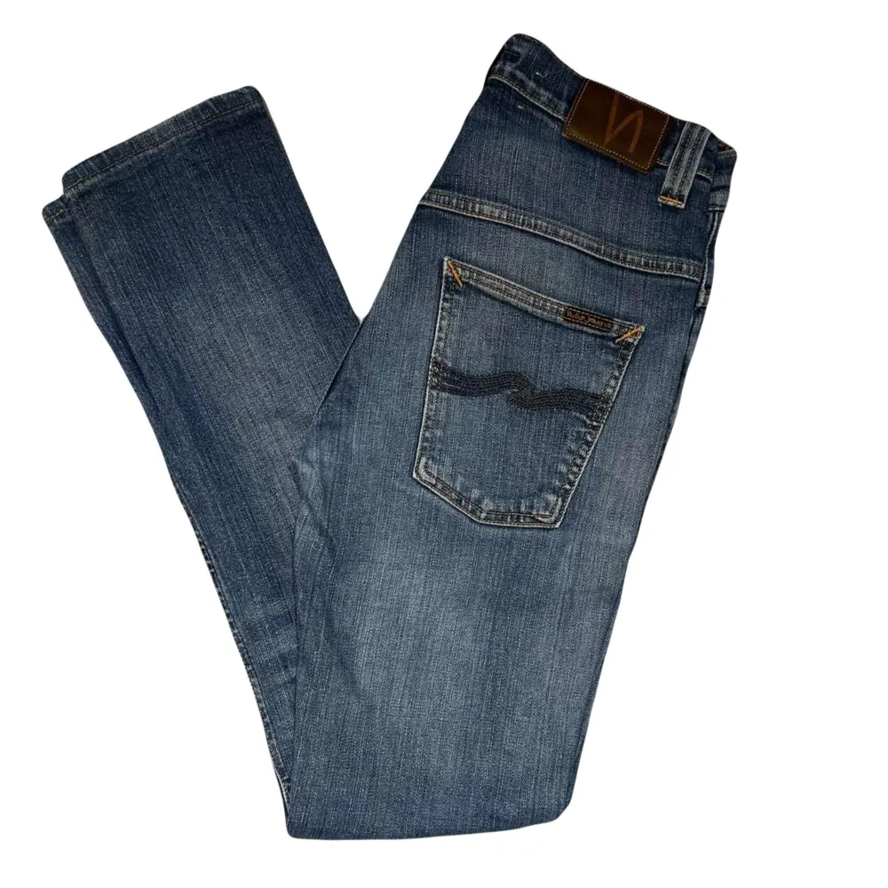 Storlek: W29/L34 Skick: 8/10 Modell: Tape Ted Hör av er vid frågor och funderingar!. Jeans & Byxor.