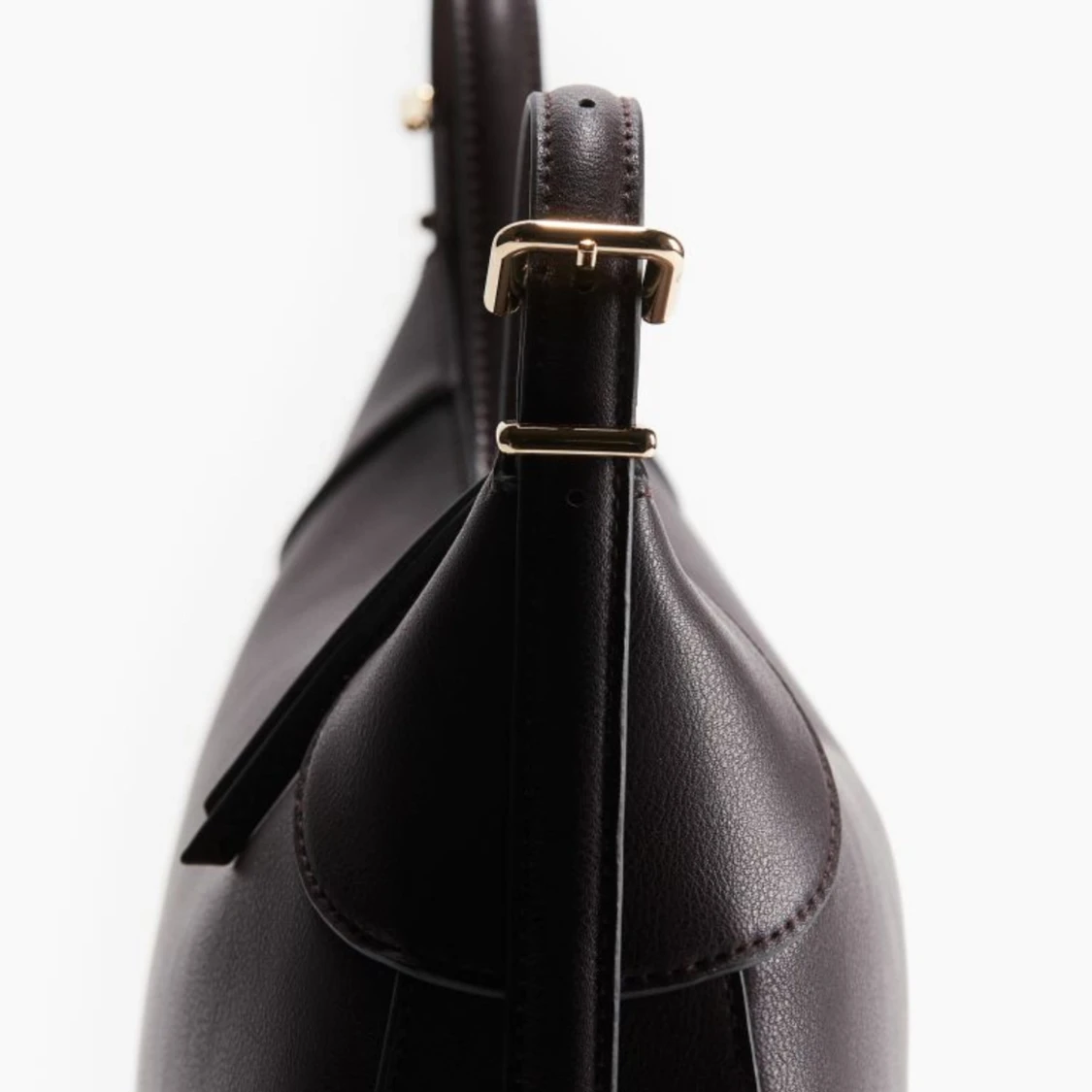 Vinröd/brun väska från hm  - 91