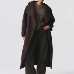 Soft belted long coat  - Helt ny med prislapp på storlek xxs. 