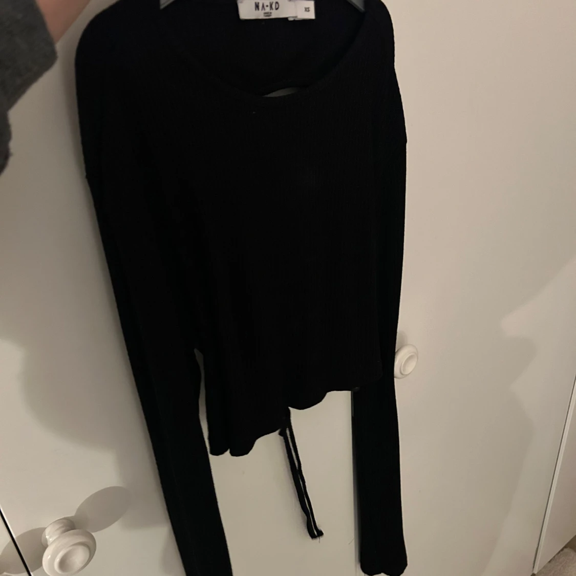 Svart långärmad topp från NA-KD