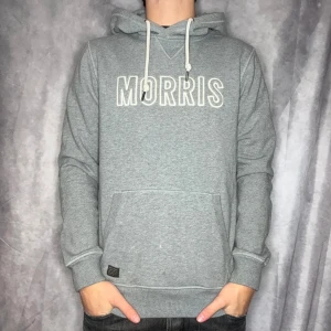 Morris Hoodie - Morris hoodie | Storlek M | Bra skick | Pris 499 |