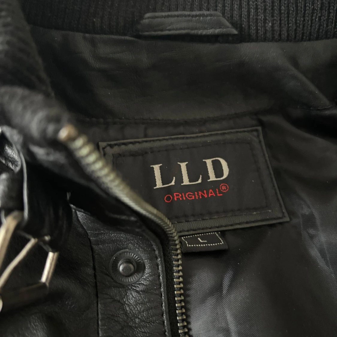 Svart vintage skinnjacka. - 90