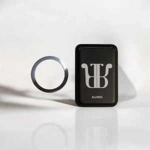 Début noir wallet - This sleek faux leather phone wallet is both practical and stylish. Carry your cards with ease, wherever you go, and be prepared for any situation. The wallet includes a chrome magnetic ring with 3M tape, allowing you to attach it to any phone or case, even without MagSafe compatibility.