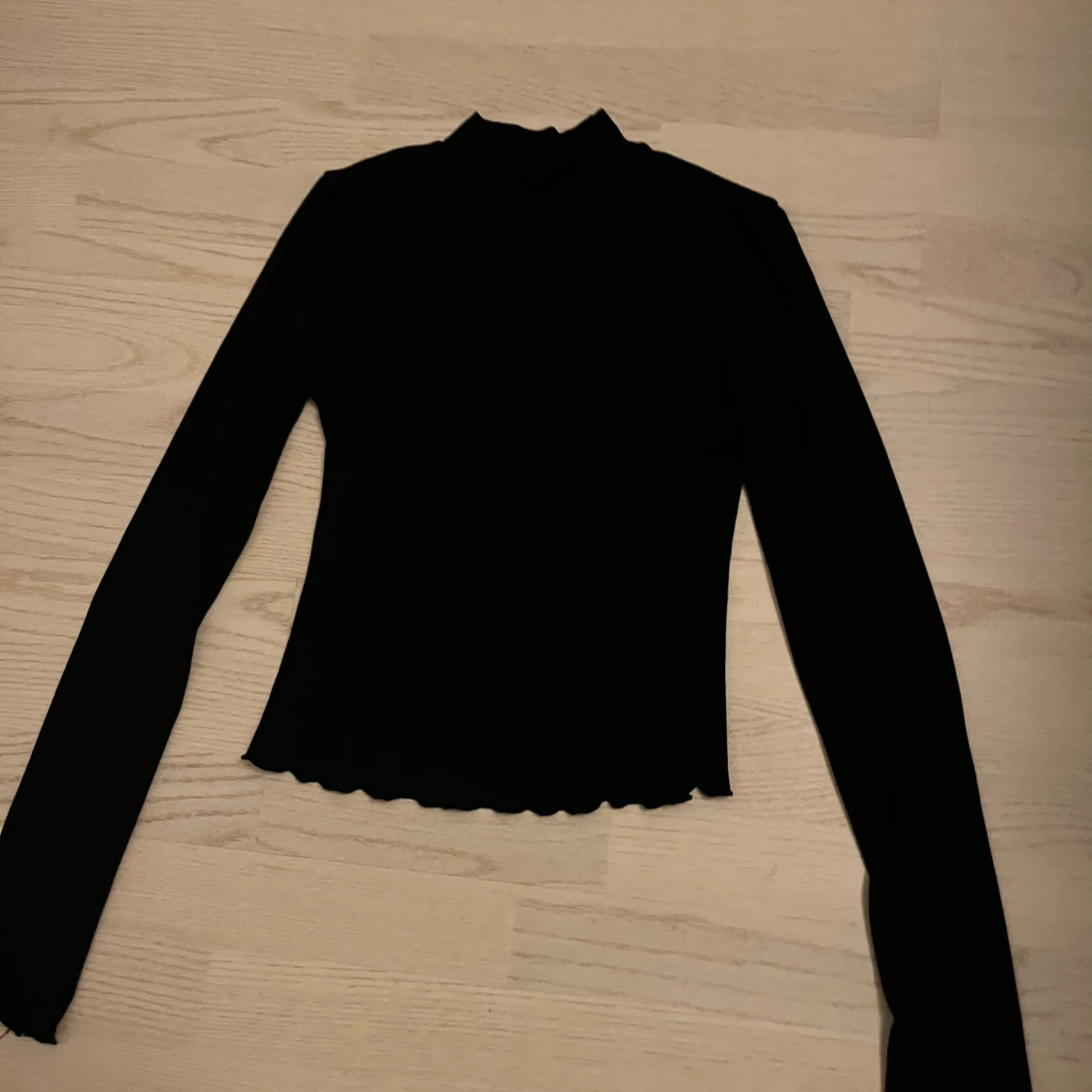 Svart långärmad topp - 90