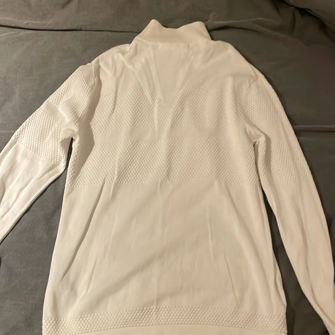 Vit tröja med dragkedja från Selected Homme - 1