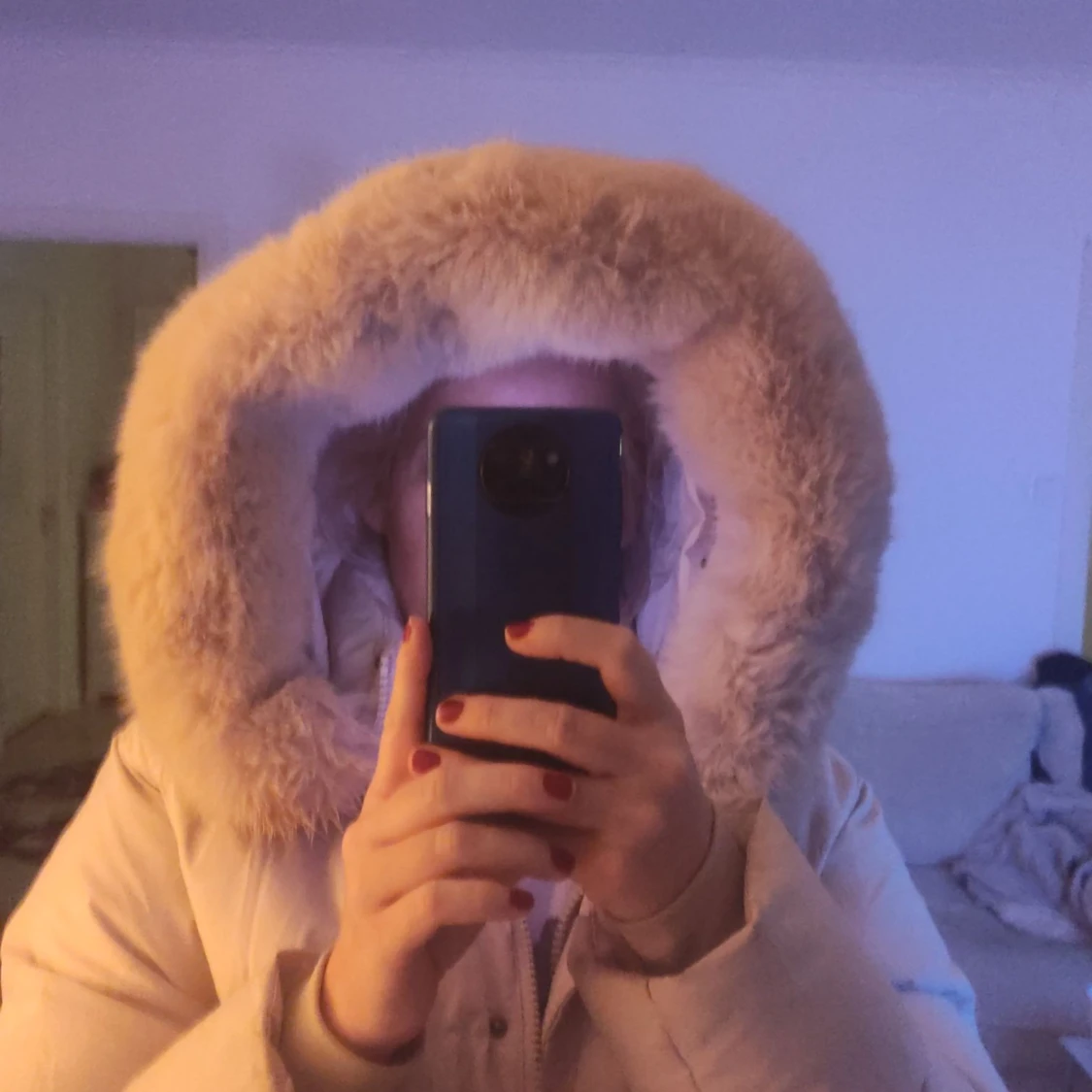 Beige pufferjacka från Copperose