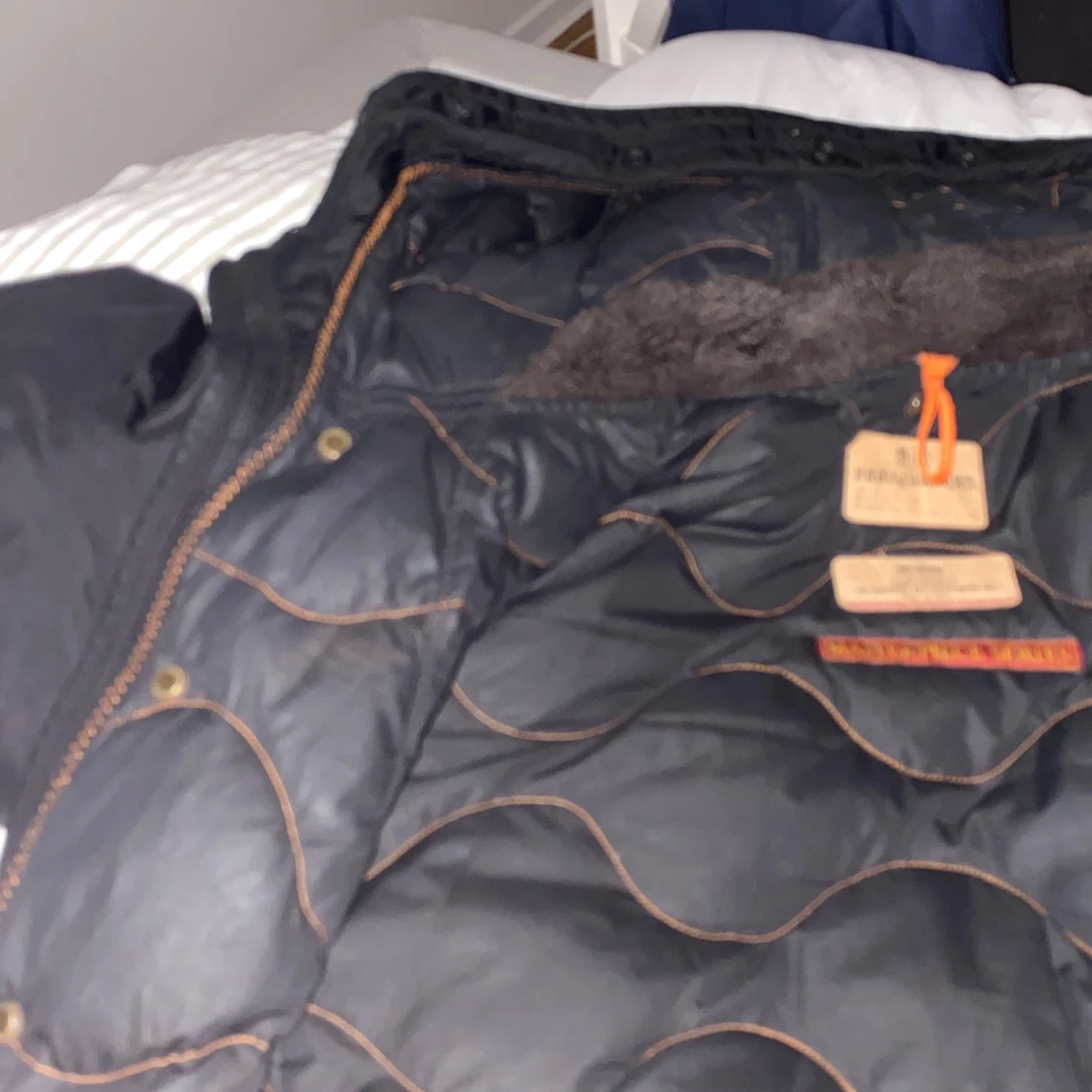 Svart jacka från Parajumpers