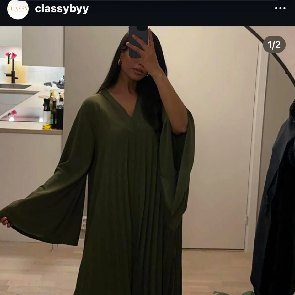 Vit långklänning med vida ärmar - 2