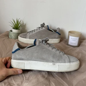 J.Lindeberg Suede Sneaker Grey - J.Lindeberg Suede Sneaker Grey  Size: 42 Condition: like new  All defects are Always shown in the pictures if there are any!! Questions? Feel free to ask!  Checkout my account for more shoes, you might find a gem you size‼️