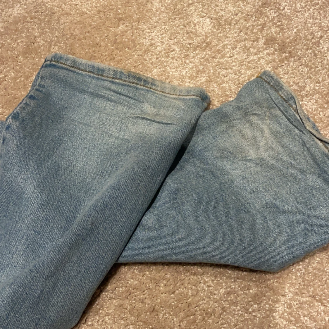 Ljusblå jeansbyxor - 3