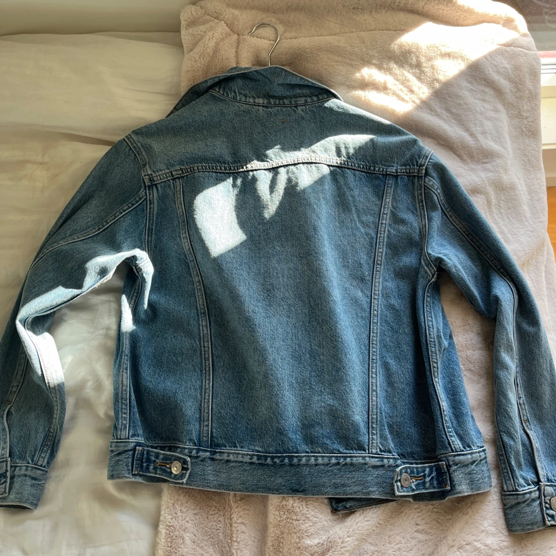 Klassisk jeansjacka - 1