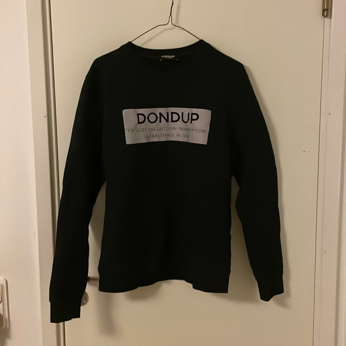 Svart tröja från Dondup