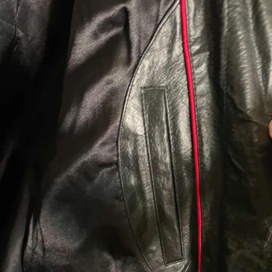 Svart skinnjacka från Kaos - 4