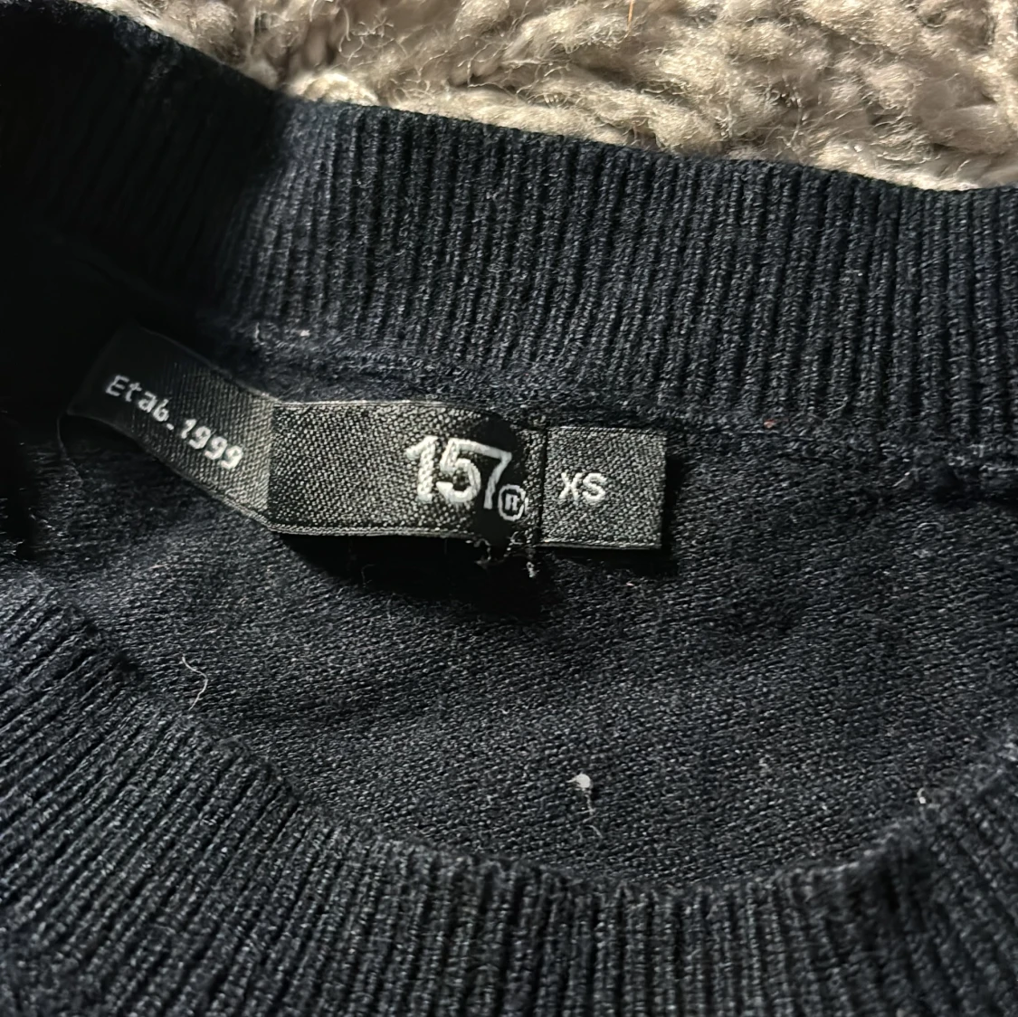 Svart tröja från 157 - 90