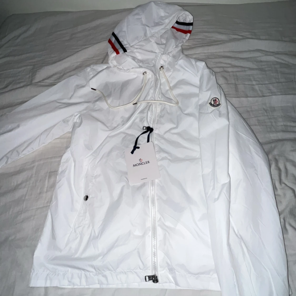 Moncler regnjacka vit