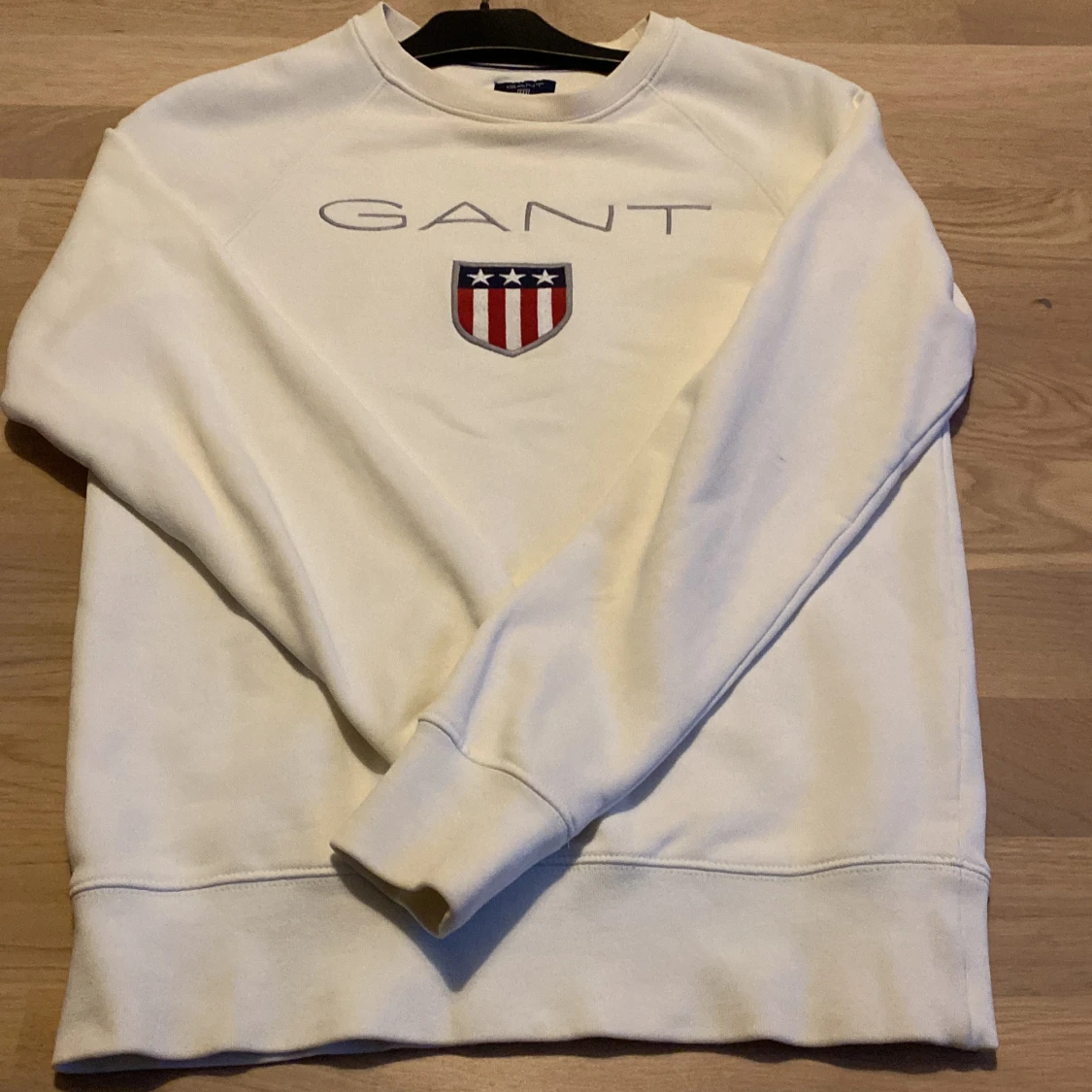 Vit tröja från GANT - 90