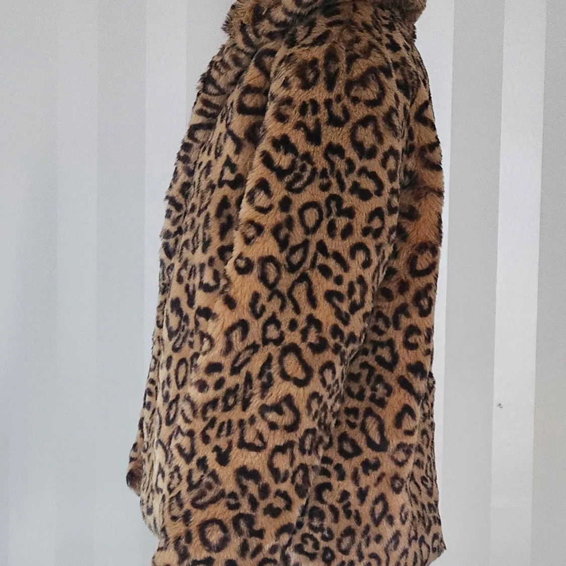 Leopardmönstrad pälsjacka - 91