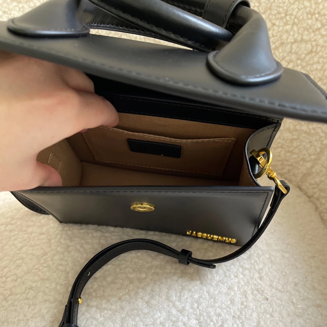 Svart populär handväska - 92