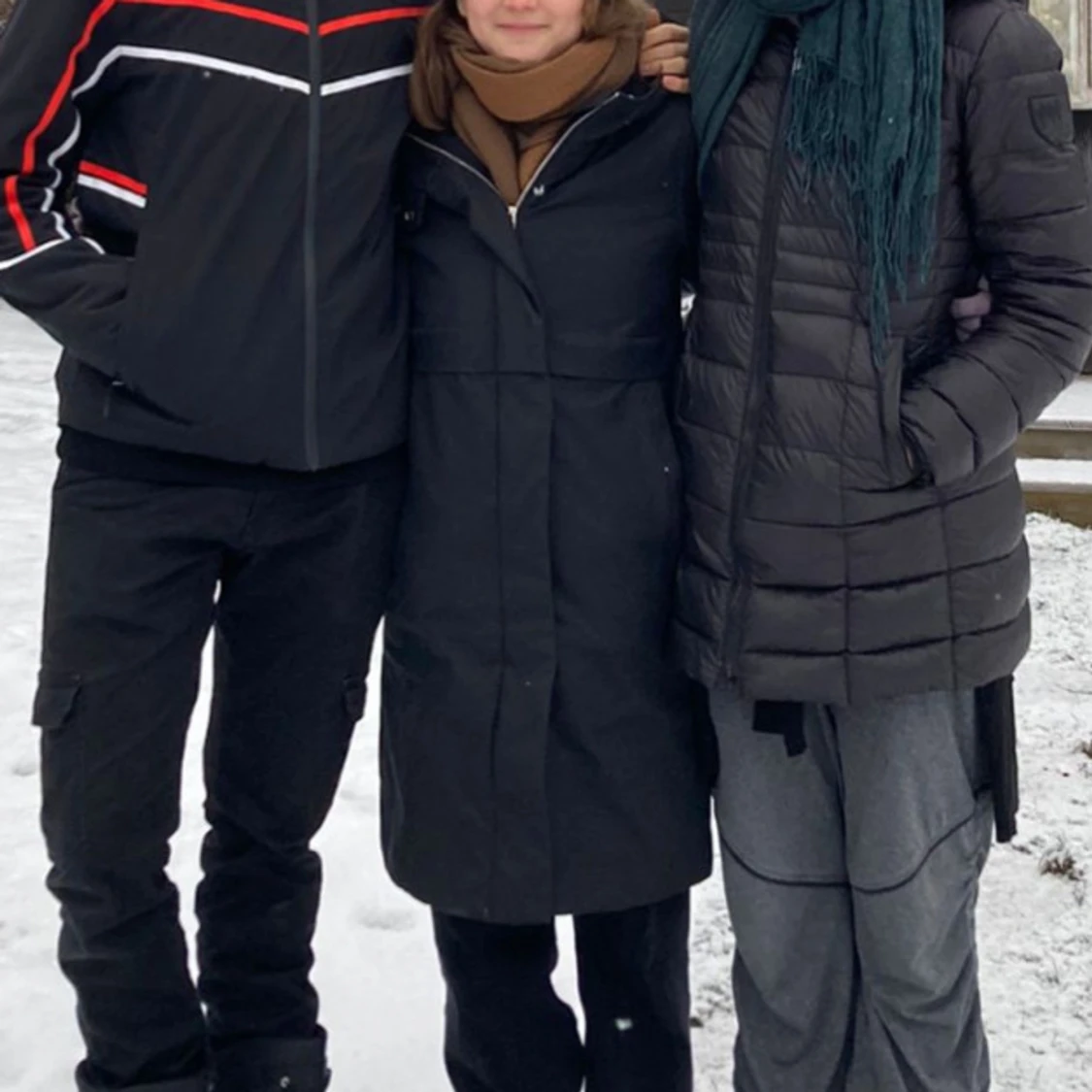 Svart kappa från Elvine - 92