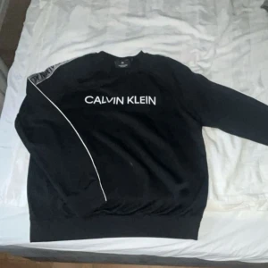Calvin Klein performance  - Den är använd men inga tecken på slitning eller liknande