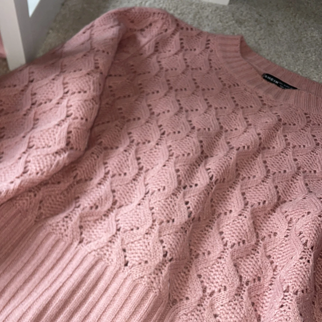 Rosa stickad tröja 💗 - 91