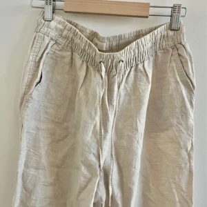 Linnebyxor - Beiga raka linnebyxor från H&M