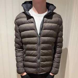 Colmar jacka  - Snygg Colmar jacka i toppskick storlek S ❄️(10)