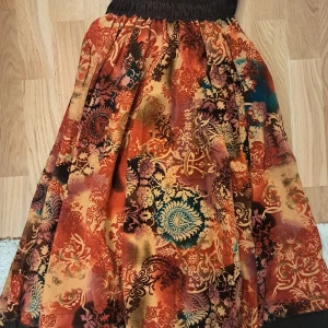 Bohemisk kjol - Xs och s Snygg kjol som passar bra till alla årstider