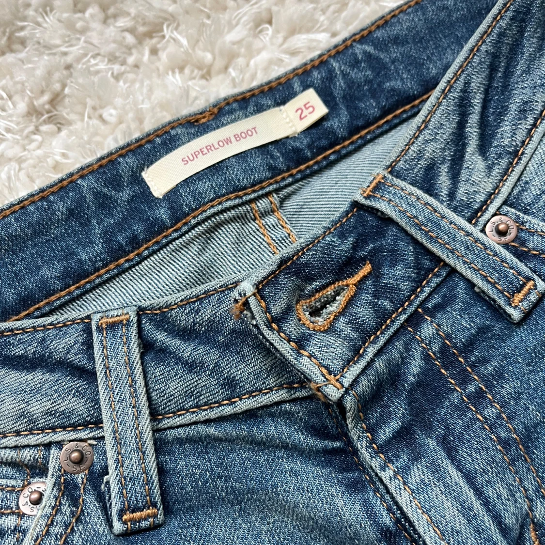 LowBoot Levis Jeans - 91