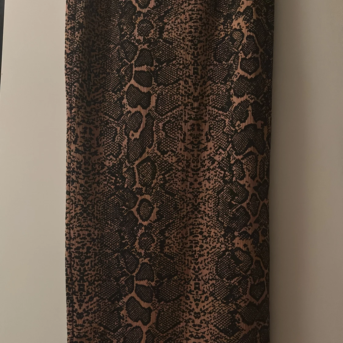 Orm mönster kjol - 90